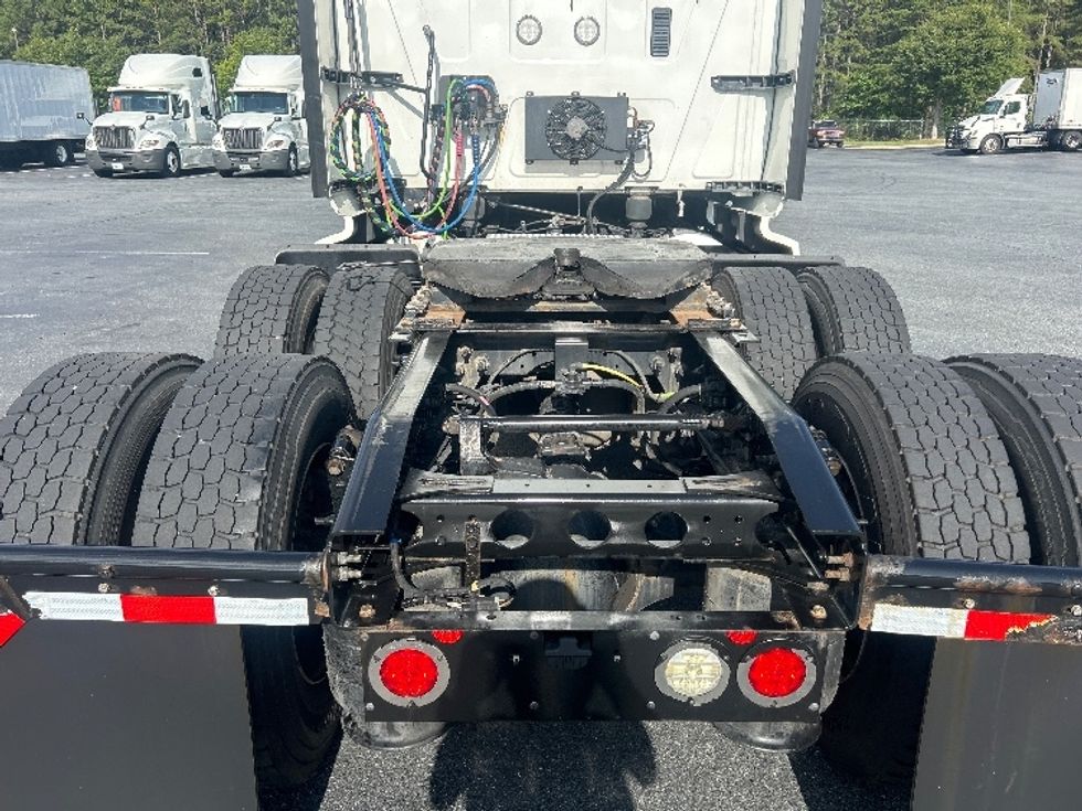 Sleeper Tractor-Heavy Duty Tractors-International-2020-LT625-Greensboro-NC-447,530\n\t\tmiles-$ 53,500 - Image 6