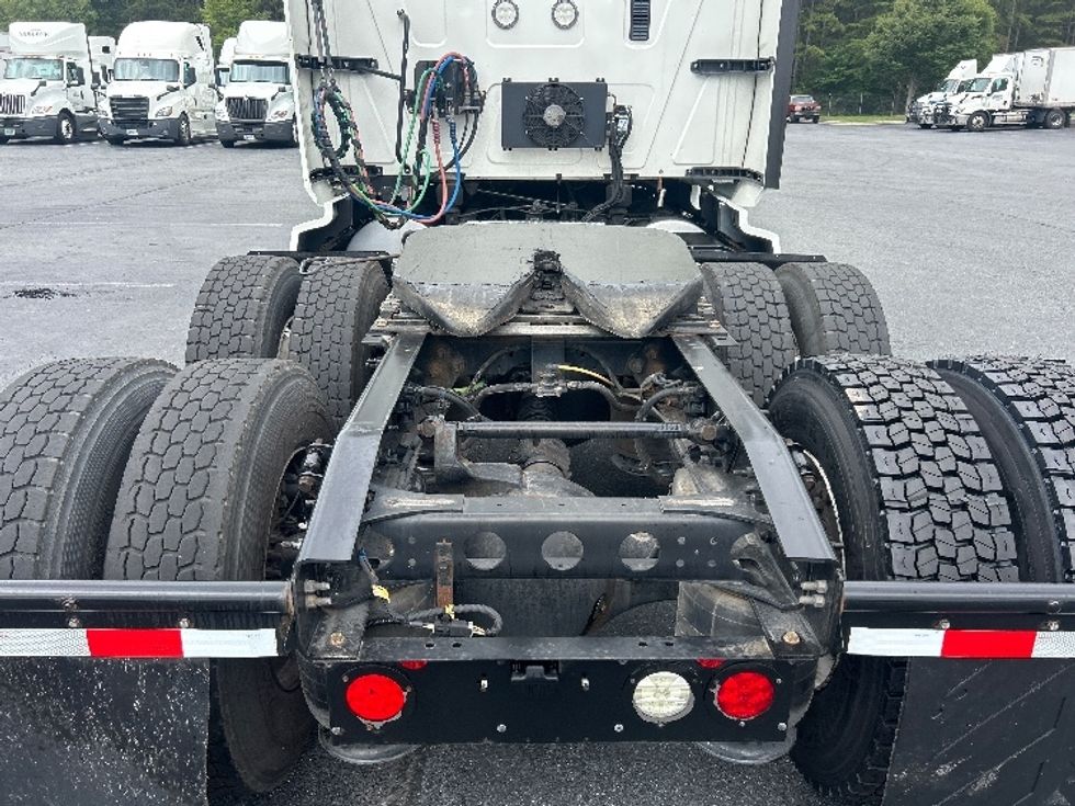 Sleeper Tractor-Heavy Duty Tractors-International-2020-LT625-Greensboro-NC-450,532\n\t\tmiles-$ 53,250 - Image 6