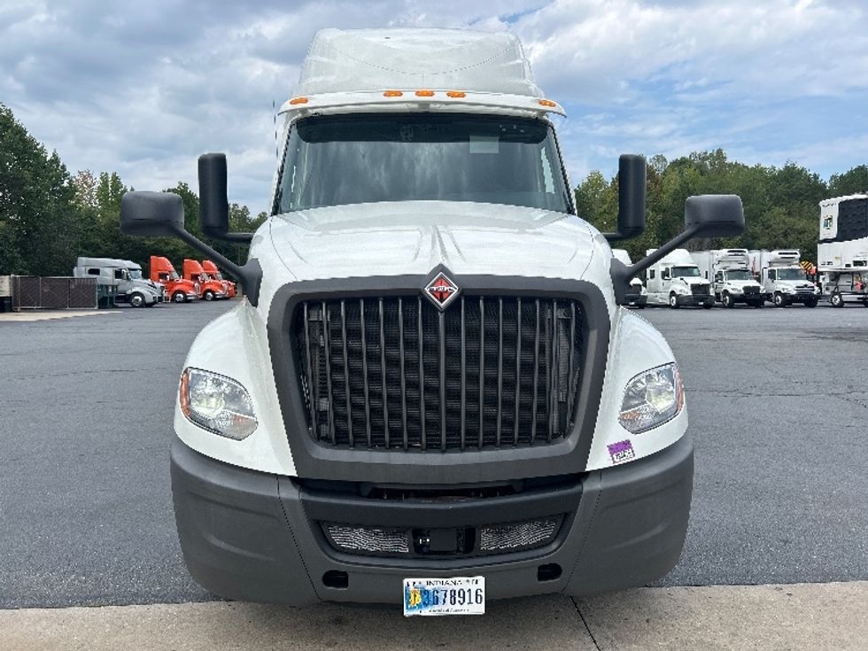 Sleeper Tractor-Heavy Duty Tractors-International-2020-LT625-Greensboro-NC-469,436\n\t\tmiles-$ 54,500 - Image 2