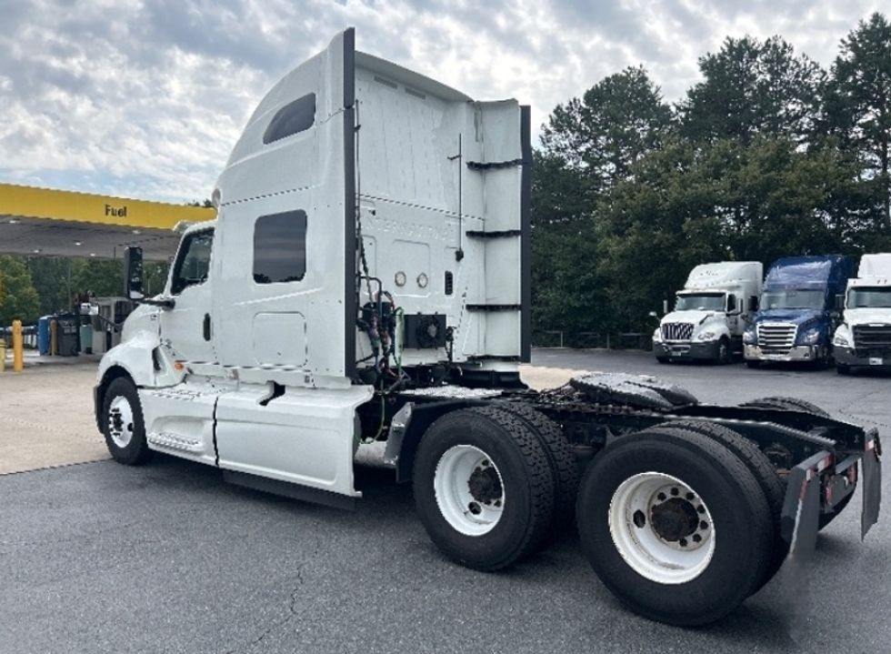 Sleeper Tractor-Heavy Duty Tractors-International-2020-LT625-Greensboro-NC-469,436\n\t\tmiles-$ 54,500 - Image 5
