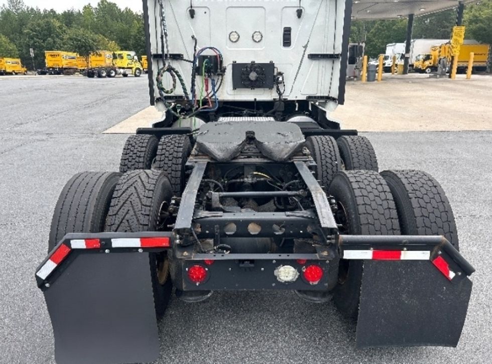 Sleeper Tractor-Heavy Duty Tractors-International-2020-LT625-Greensboro-NC-469,436\n\t\tmiles-$ 54,500 - Image 6