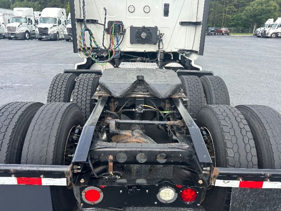 Sleeper Tractor-Heavy Duty Tractors-International-2020-LT625-Greensboro-NC-472,452\n\t\tmiles-$ 52,250 - Image 6