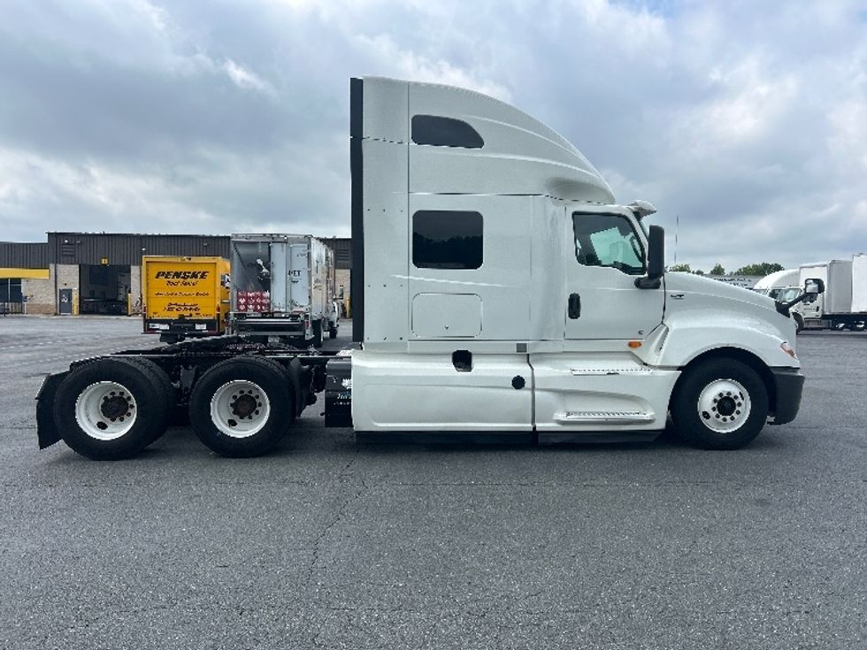 Sleeper Tractor-Heavy Duty Tractors-International-2020-LT625-Greensboro-NC-472,452\n\t\tmiles-$ 52,250 - Image 8