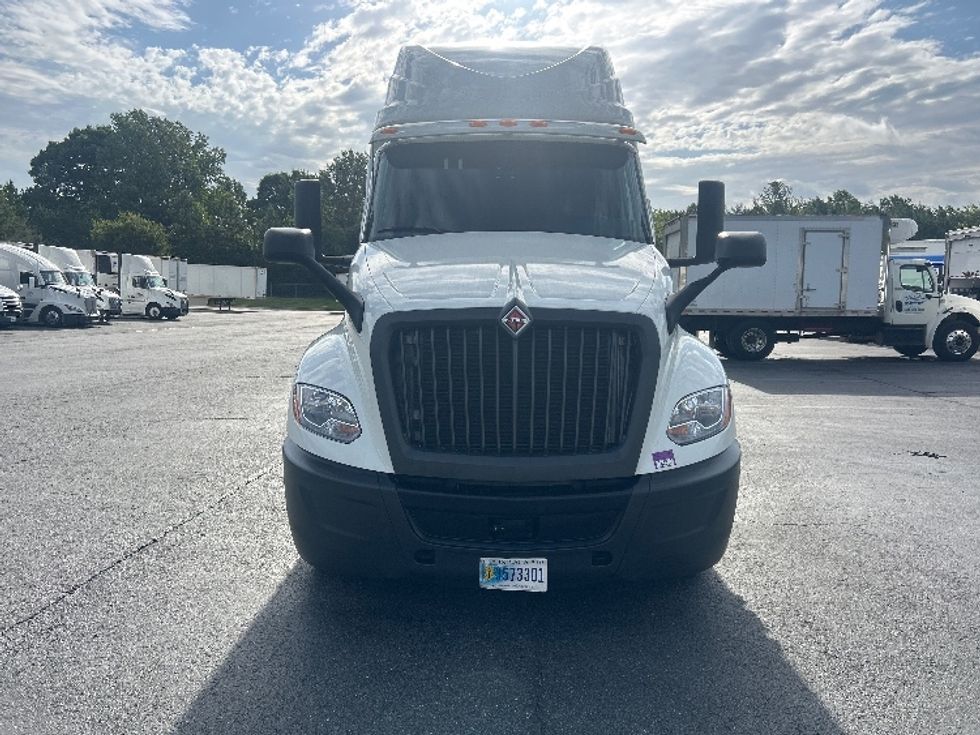 Sleeper Tractor-Heavy Duty Tractors-International-2020-LT625-Greensboro-NC-473,375\n\t\tmiles-$ 52,000 - Image 2