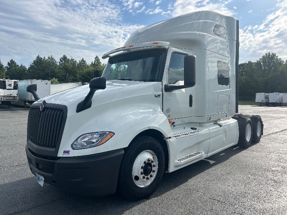 Sleeper Tractor-Heavy Duty Tractors-International-2020-LT625-Greensboro-NC-473,375\n\t\tmiles-$ 52,000 - Image 3
