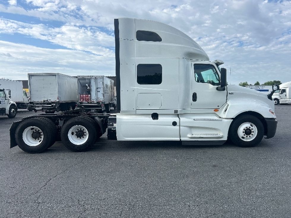 Sleeper Tractor-Heavy Duty Tractors-International-2020-LT625-Greensboro-NC-473,375\n\t\tmiles-$ 52,000 - Image 8