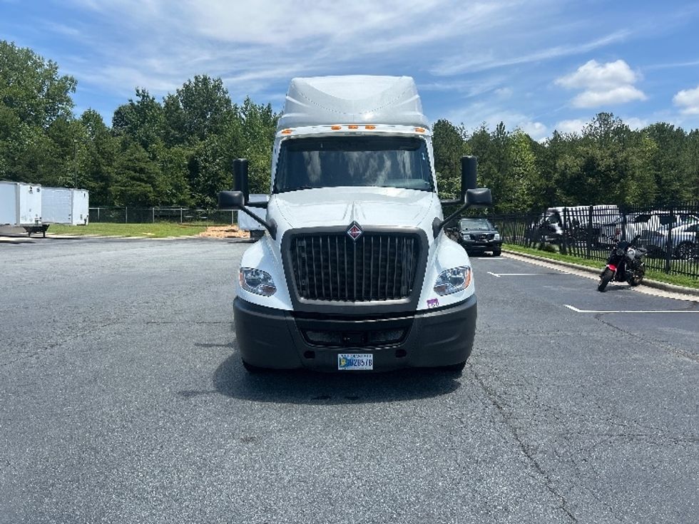 Sleeper Tractor-Heavy Duty Tractors-International-2020-LT625-Greensboro-NC-483,616\n\t\tmiles-$ 51,500 - Image 2