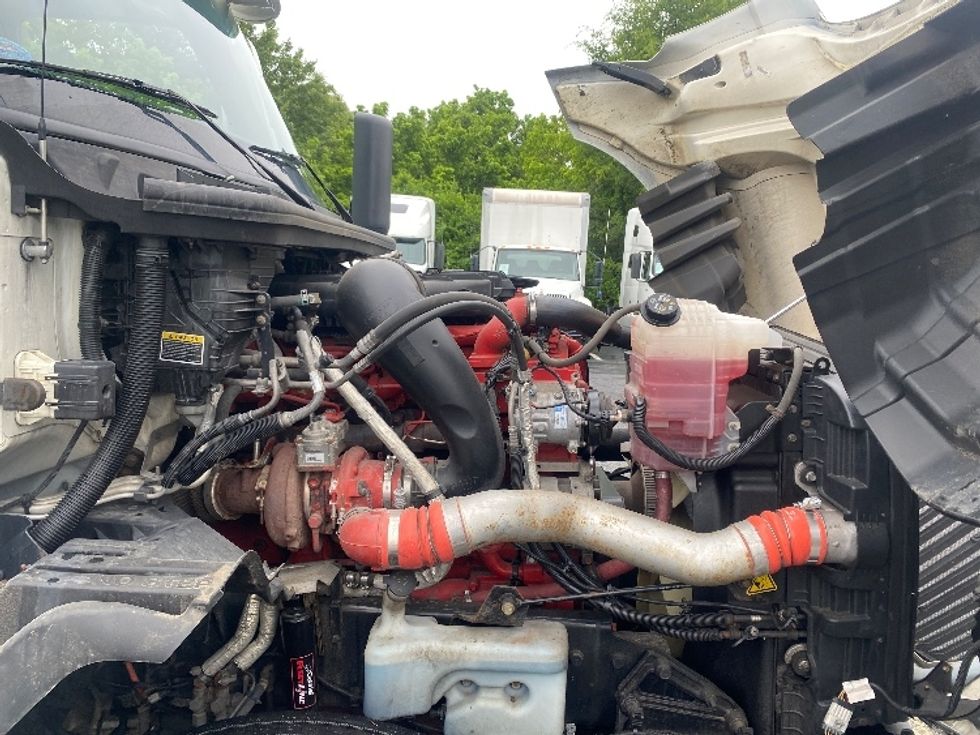 Sleeper Tractor-Heavy Duty Tractors-International-2020-LT625-Greensboro-NC-487,741\n\t\tmiles-$ 46,500 - Image 19
