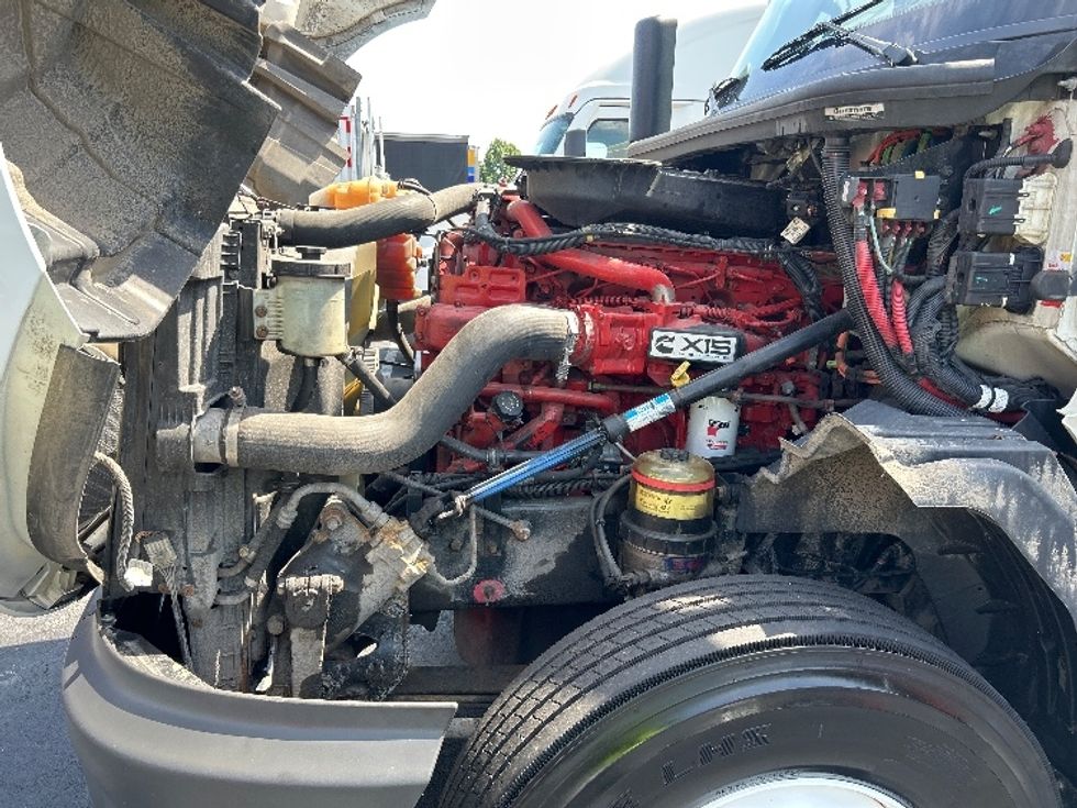 Sleeper Tractor-Heavy Duty Tractors-International-2020-LT625-Greensboro-NC-490,255\n\t\tmiles-$ 49,000 - Image 20