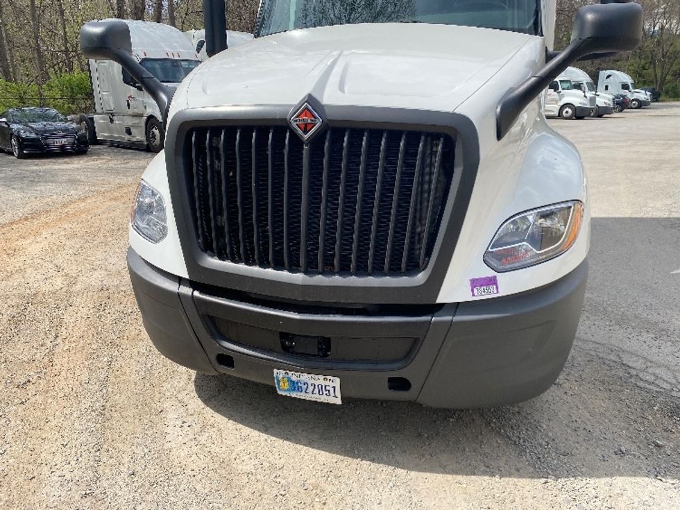 Sleeper Tractor-Heavy Duty Tractors-International-2020-LT625-Greensboro-NC-498,065\n\t\tmiles-$ 44,000 - Image 24