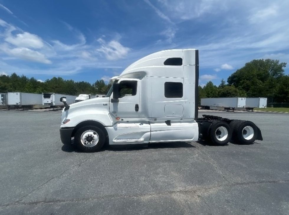 Sleeper Tractor-Heavy Duty Tractors-International-2020-LT625-Greensboro-NC-519,191\n\t\tmiles-$ 50,500 - Image 4