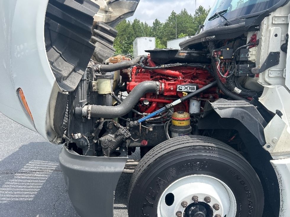 Sleeper Tractor-Heavy Duty Tractors-International-2020-LT625-Greensboro-NC-562,775\n\t\tmiles-$ 46,500 - Image 20
