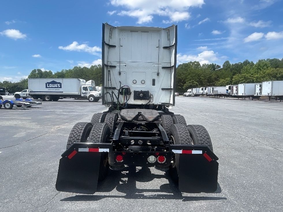 Sleeper Tractor-Heavy Duty Tractors-International-2020-LT625-Greensboro-NC-565,679\n\t\tmiles-$ 46,250 - Image 6