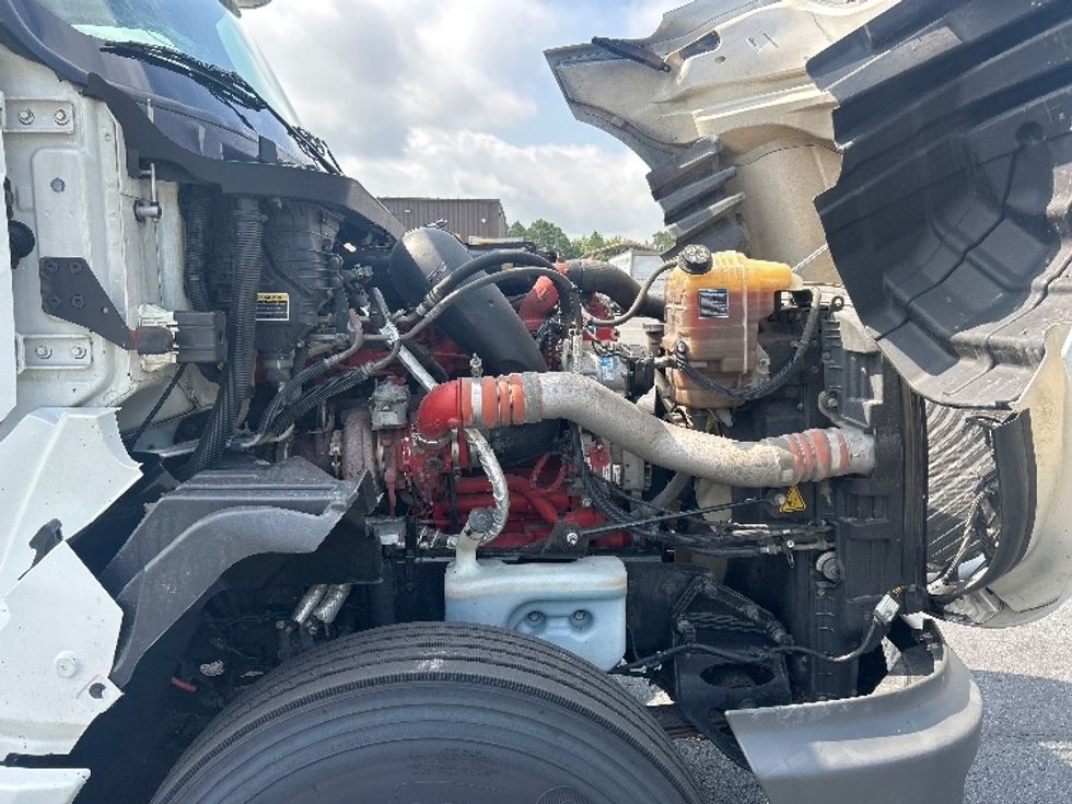 Sleeper Tractor-Heavy Duty Tractors-International-2020-LT625-Greensboro-NC-574,690\n\t\tmiles-$ 45,750 - Image 20