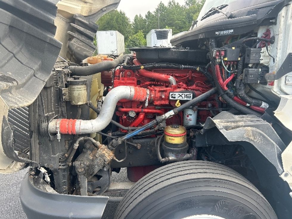Sleeper Tractor-Heavy Duty Tractors-International-2020-LT625-Greensboro-NC-634,979\n\t\tmiles-$ 38,750 - Image 20