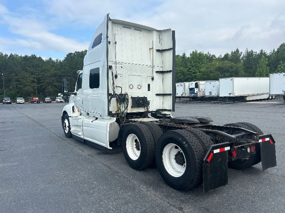 Sleeper Tractor-Heavy Duty Tractors-International-2020-LT625-Greensboro-NC-634,979\n\t\tmiles-$ 38,750 - Image 5