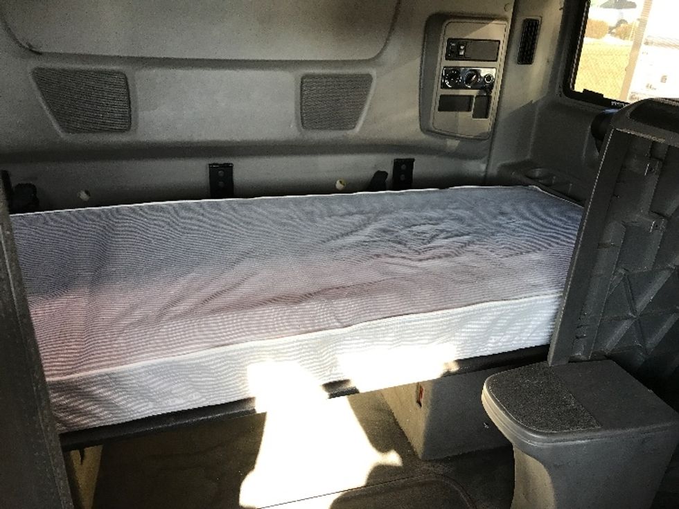 Sleeper Tractor-Heavy Duty Tractors-International-2020-LT625-Hagerstown-MD-449,897\n\t\tmiles-$ 50,500 - Image 15