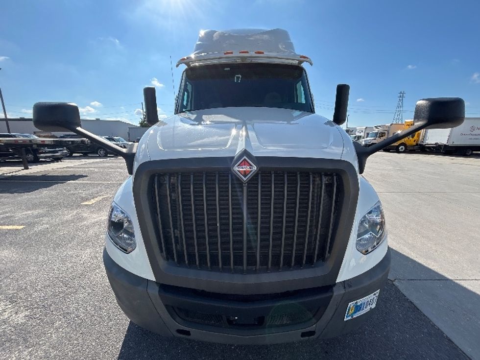 2020 International LT625 LT photo 2