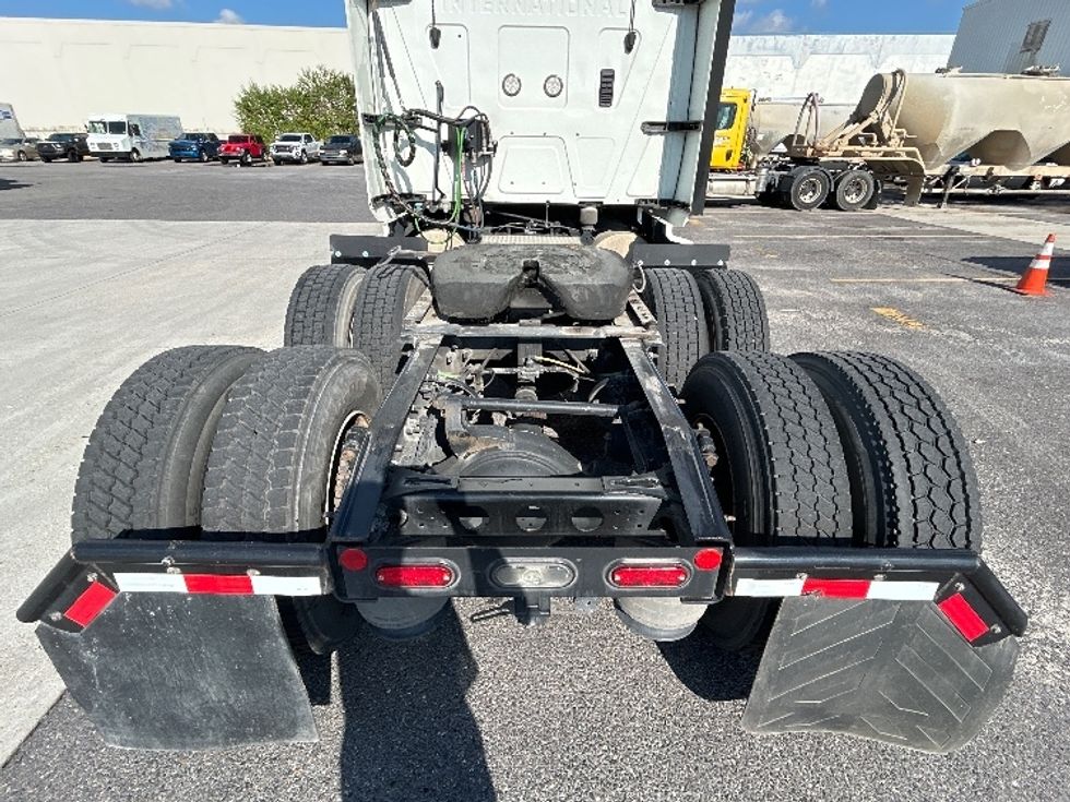 2020 International LT625 LT photo 6