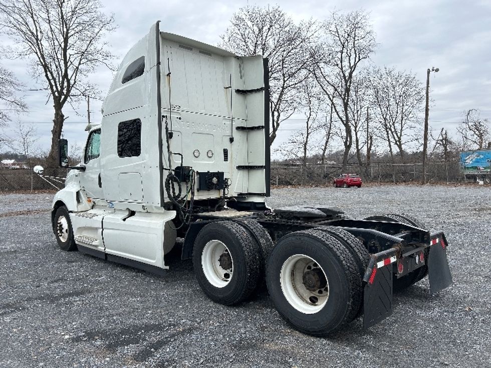 Sleeper Tractor-Heavy Duty Tractors-International-2020-LT625-Harrisburg-PA-396,645\n\t\tmiles-$ 46,250 - Image 5