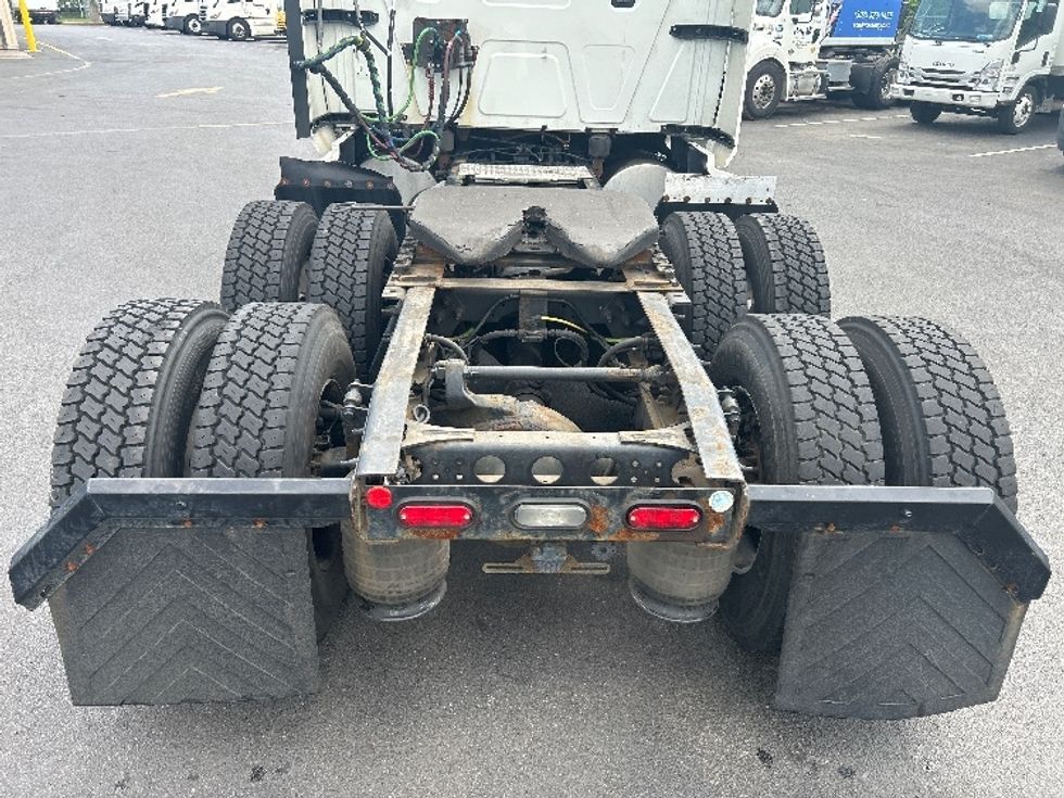 Sleeper Tractor-Heavy Duty Tractors-International-2020-LT625-Harrisburg-PA-496,012\n\t\tmiles-$ 52,000 - Image 6