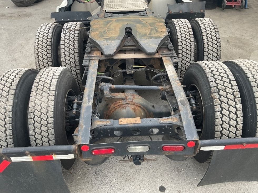 Sleeper Tractor-Heavy Duty Tractors-International-2020-LT625-Harrisburg-PA-504,018\n\t\tmiles-$ 50,750 - Image 6