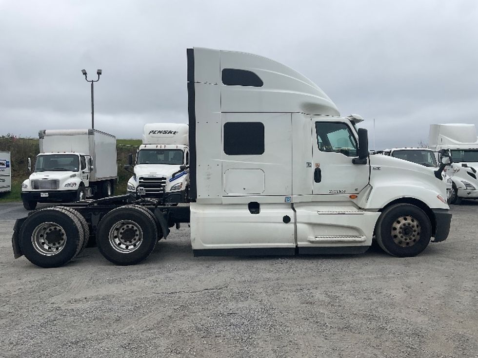Sleeper Tractor-Heavy Duty Tractors-International-2020-LT625-Harrisburg-PA-504,018\n\t\tmiles-$ 50,750 - Image 8