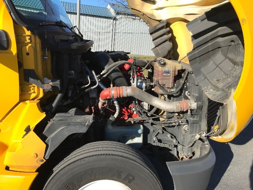 Sleeper Tractor-Heavy Duty Tractors-International-2020-LT625-Harrisonburg-VA-624,039\n\t\tmiles-$ 31,250 - Image 20