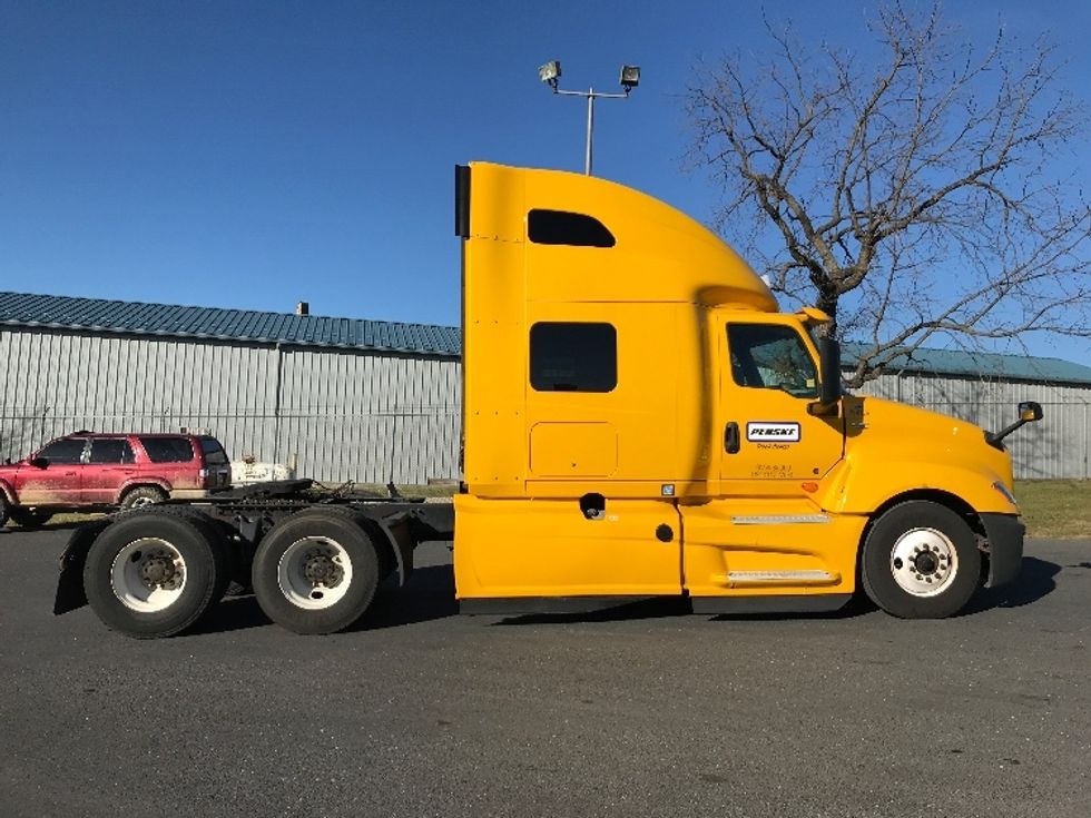 Sleeper Tractor-Heavy Duty Tractors-International-2020-LT625-Harrisonburg-VA-624,039\n\t\tmiles-$ 31,250 - Image 8