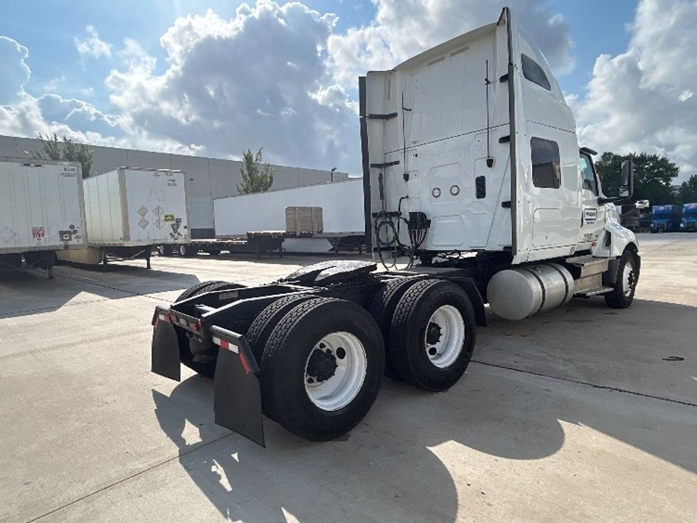 Sleeper Tractor-Heavy Duty Tractors-International-2020-LT625-Houston-TX-383,595\n\t\tmiles-$ 34,250 - Image 7
