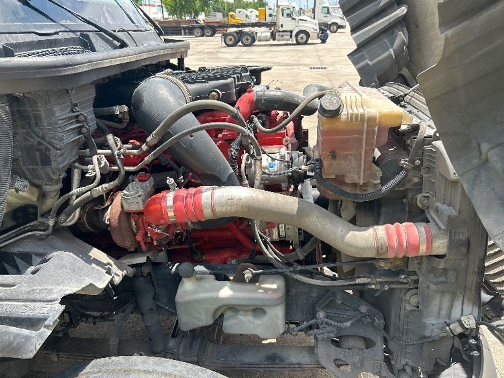 Sleeper Tractor-Heavy Duty Tractors-International-2020-LT625-Houston-TX-751,006\n\t\tmiles-$ 30,250 - Image 20