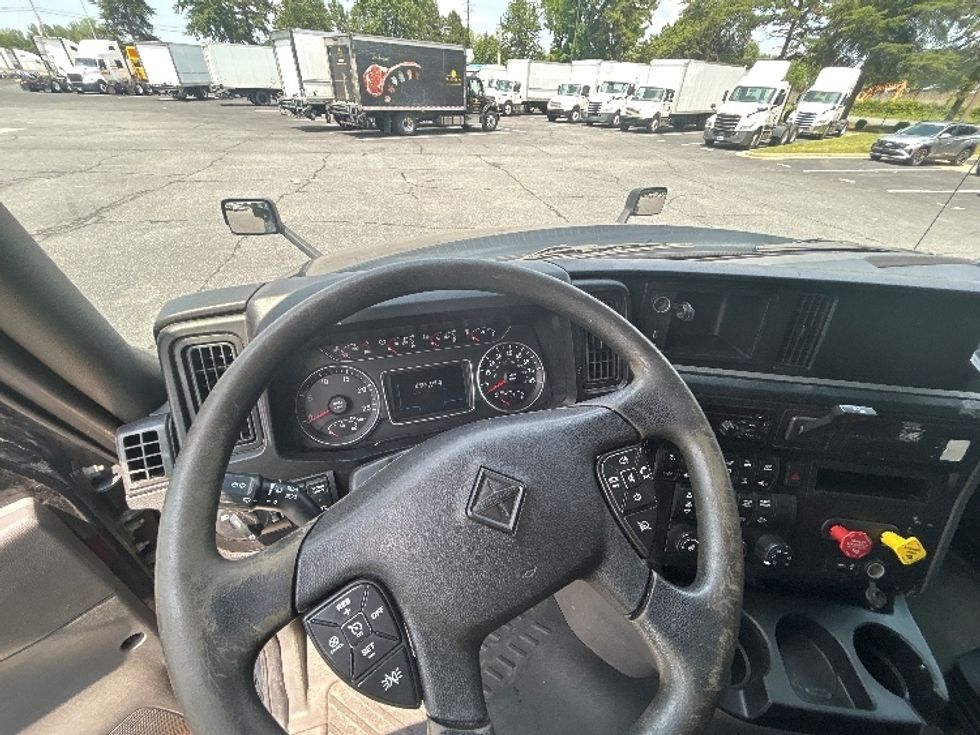 Sleeper Tractor-Heavy Duty Tractors-International-2020-LT625-Indian Trail-NC-496,914\n\t\tmiles-$ 49,500 - Image 11