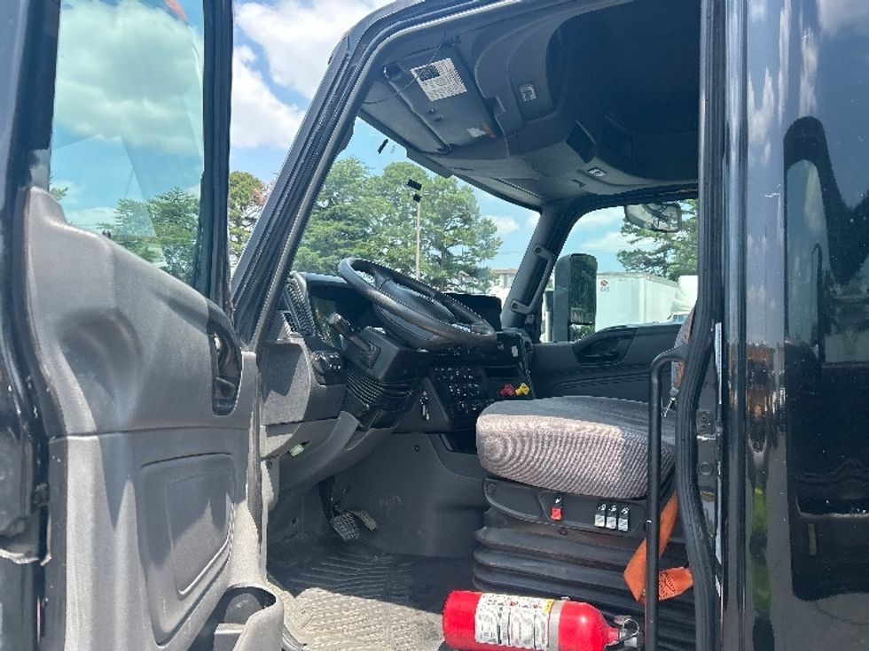 Sleeper Tractor-Heavy Duty Tractors-International-2020-LT625-Indian Trail-NC-496,914\n\t\tmiles-$ 49,500 - Image 9