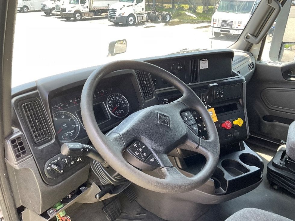 Sleeper Tractor-Heavy Duty Tractors-International-2020-LT625-Jessup-PA-412,746\n\t\tmiles-$ 55,750 - Image 10