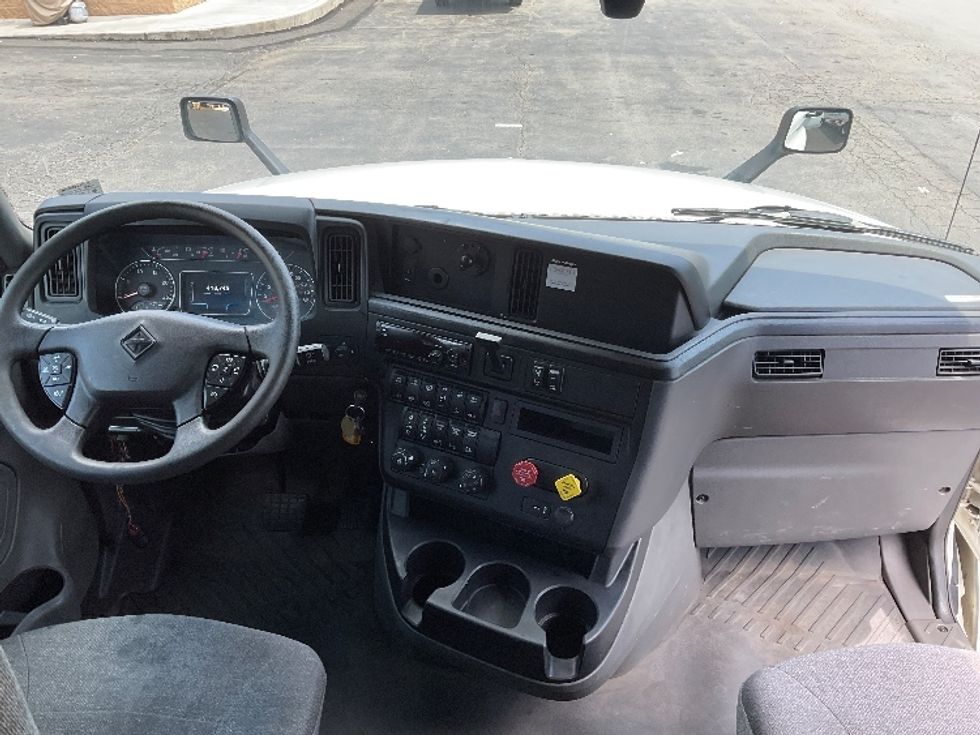 Sleeper Tractor-Heavy Duty Tractors-International-2020-LT625-Jessup-PA-412,746\n\t\tmiles-$ 55,750 - Image 12