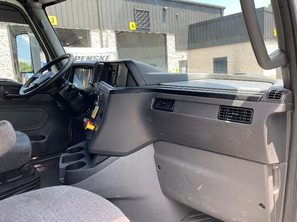 Sleeper Tractor-Heavy Duty Tractors-International-2020-LT625-Jessup-PA-412,746\n\t\tmiles-$ 55,750 - Image 14