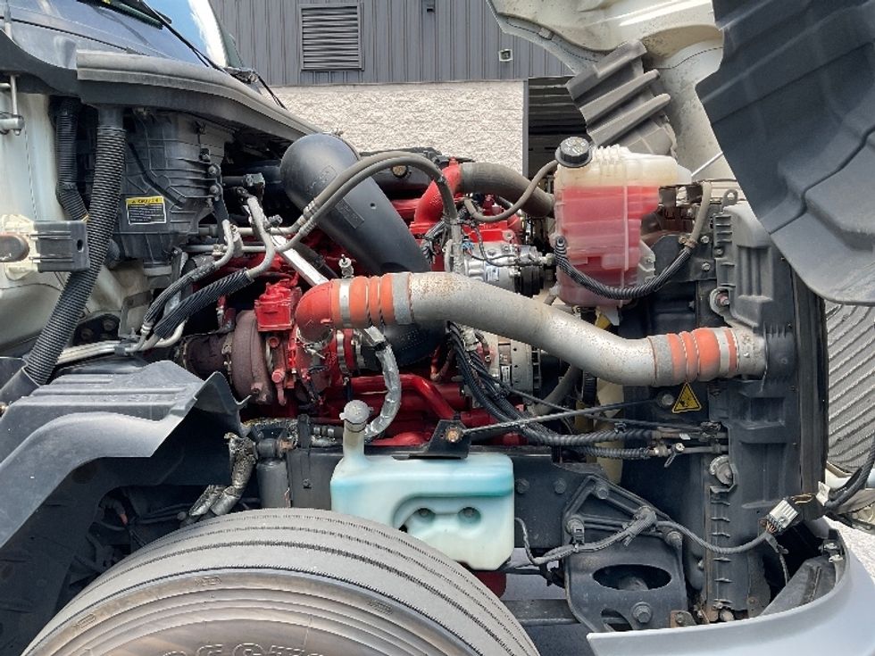 Sleeper Tractor-Heavy Duty Tractors-International-2020-LT625-Jessup-PA-412,746\n\t\tmiles-$ 55,750 - Image 19