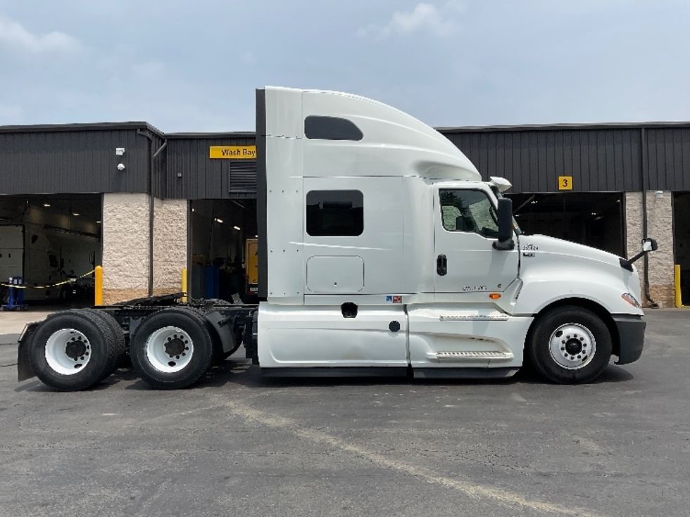 Sleeper Tractor-Heavy Duty Tractors-International-2020-LT625-Jessup-PA-576,610\n\t\tmiles-$ 44,500 - Image 8