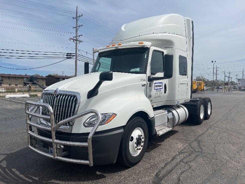 Sleeper Tractor-Heavy Duty Tractors-International-2020-LT625-Kentwood-MI-467,910\n\t\tmiles-$ 35,000 - Image 3