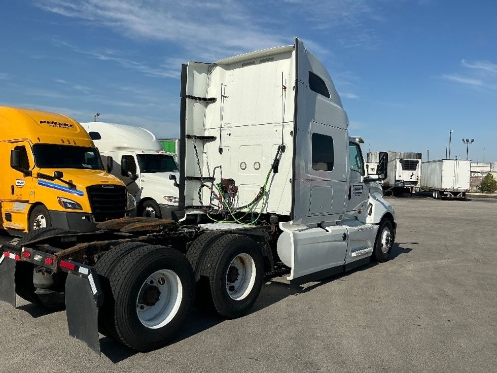 Sleeper Tractor-Heavy Duty Tractors-International-2020-LT625-La Porte-IN-550,816\n\t\tmiles-$ 37,500 - Image 7