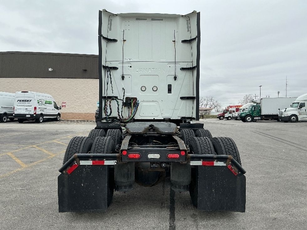 Sleeper Tractor-Heavy Duty Tractors-International-2020-LT625-La Porte-IN-642,519\n\t\tmiles-$ 31,750 - Image 6