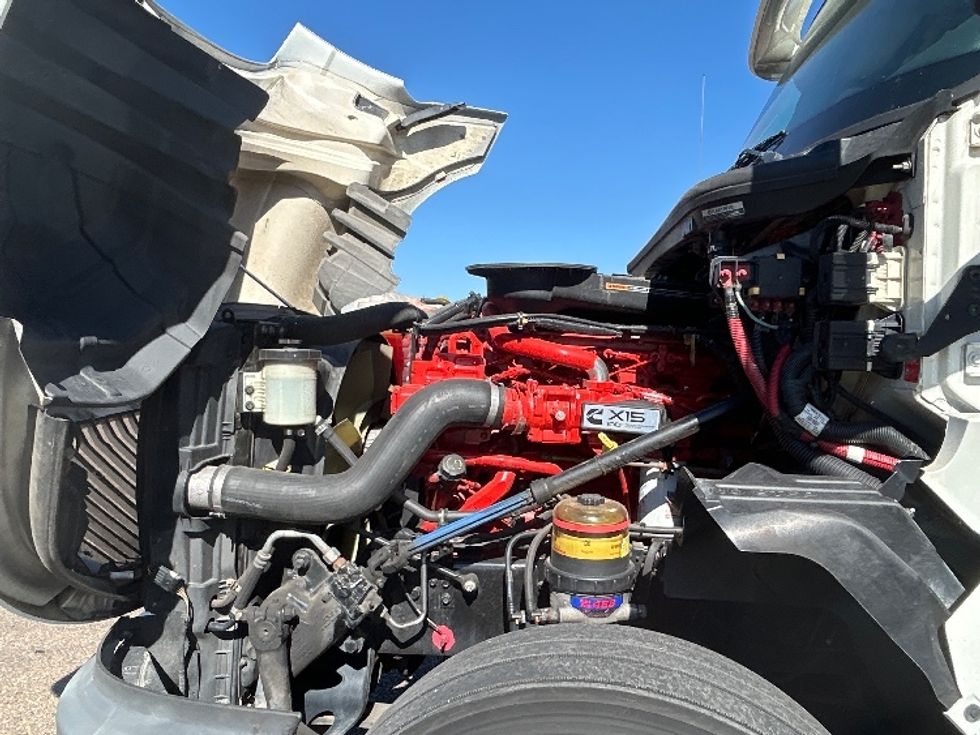 Sleeper Tractor-Heavy Duty Tractors-International-2020-LT625-Laredo-TX-434,122\n\t\tmiles-$ 48,250 - Image 21