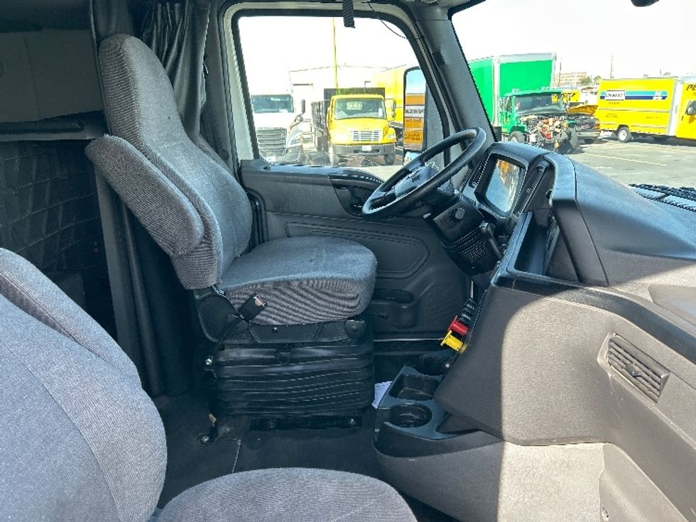 Sleeper Tractor-Heavy Duty Tractors-International-2020-LT625-Las Vegas-NV-548,510\n\t\tmiles-$ 41,000 - Image 15