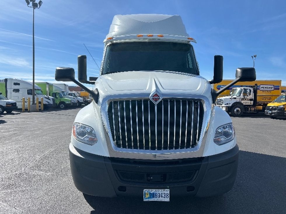 Sleeper Tractor-Heavy Duty Tractors-International-2020-LT625-Las Vegas-NV-548,510\n\t\tmiles-$ 41,000 - Image 2