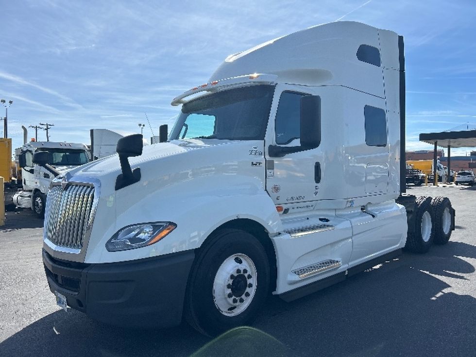 Sleeper Tractor-Heavy Duty Tractors-International-2020-LT625-Las Vegas-NV-548,510\n\t\tmiles-$ 41,000 - Image 3