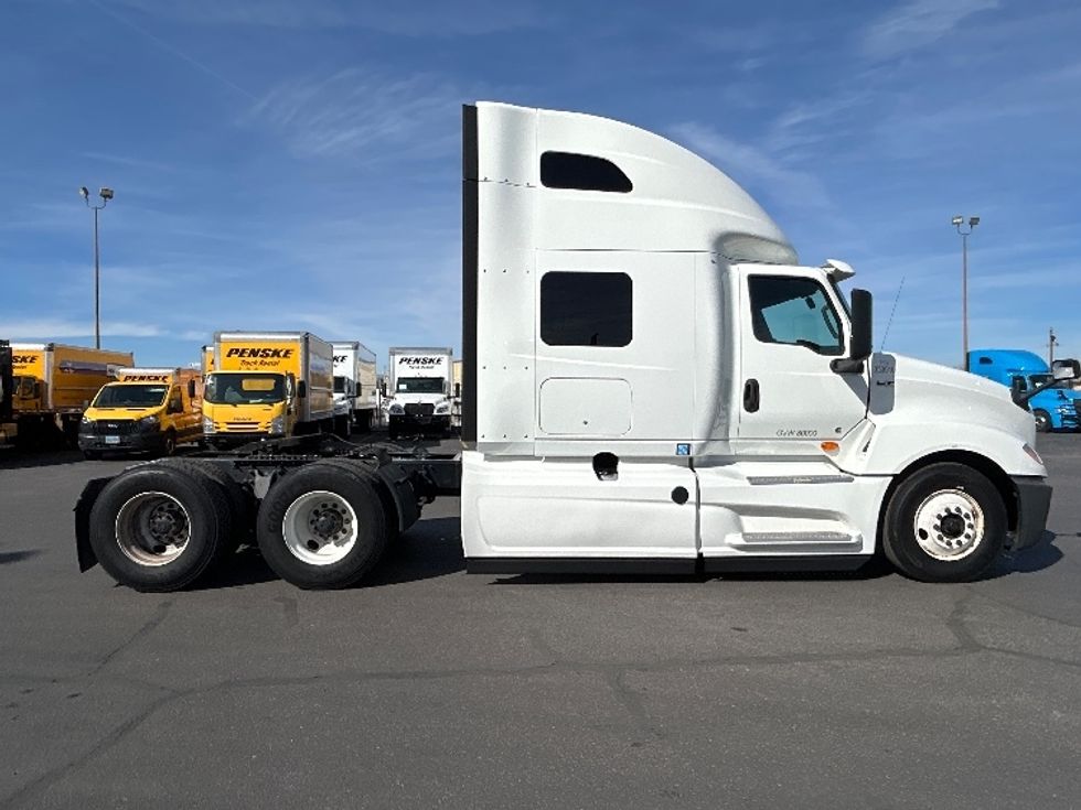 Sleeper Tractor-Heavy Duty Tractors-International-2020-LT625-Las Vegas-NV-548,510\n\t\tmiles-$ 41,000 - Image 8