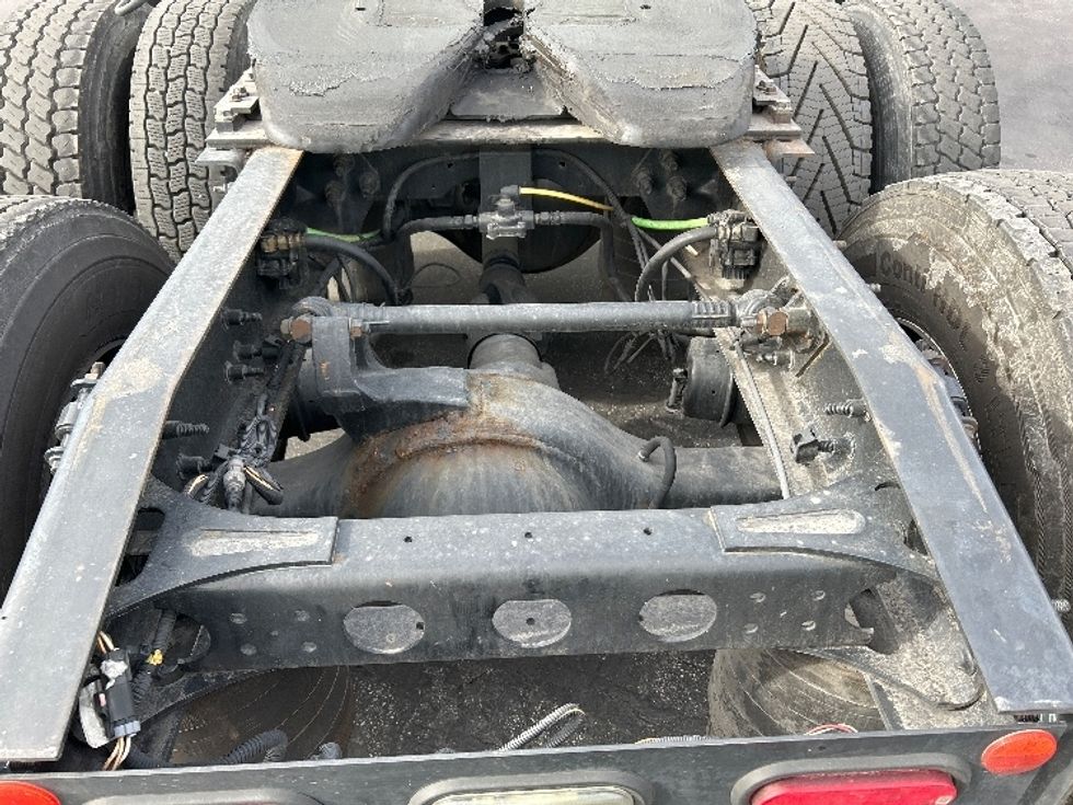 Sleeper Tractor-Heavy Duty Tractors-International-2020-LT625-Las Vegas-NV-597,391\n\t\tmiles-$ 37,500 - Image 6