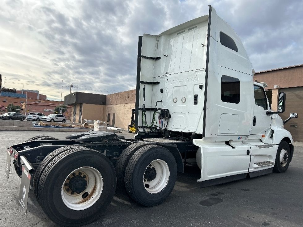 Sleeper Tractor-Heavy Duty Tractors-International-2020-LT625-Las Vegas-NV-597,391\n\t\tmiles-$ 37,500 - Image 7
