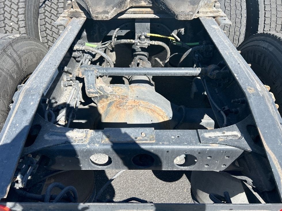 Sleeper Tractor-Heavy Duty Tractors-International-2020-LT625-Las Vegas-NV-613,500\n\t\tmiles-$ 39,250 - Image 6