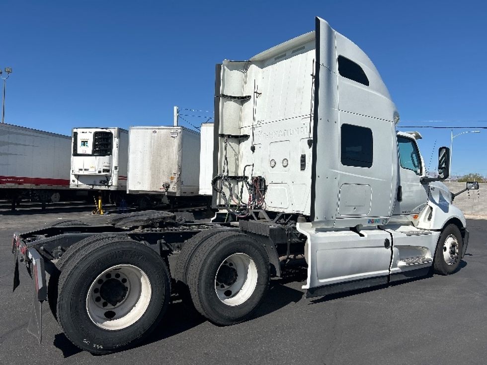 Sleeper Tractor-Heavy Duty Tractors-International-2020-LT625-Las Vegas-NV-613,500\n\t\tmiles-$ 39,250 - Image 7